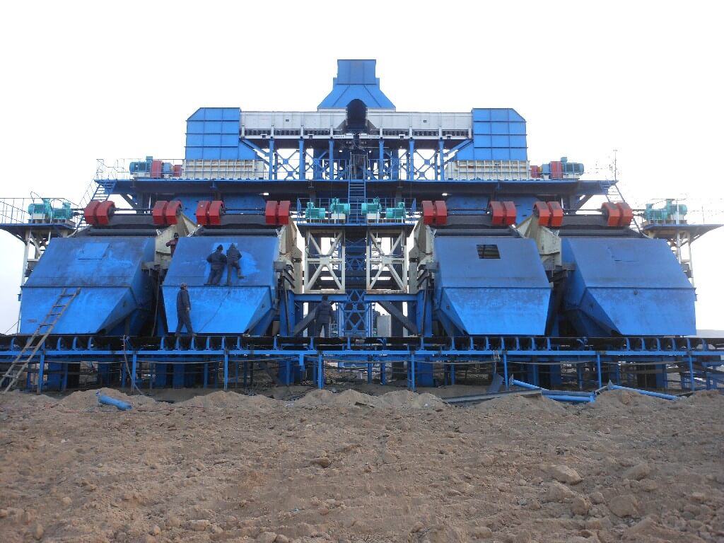 Semi-mobile Crushing Plant